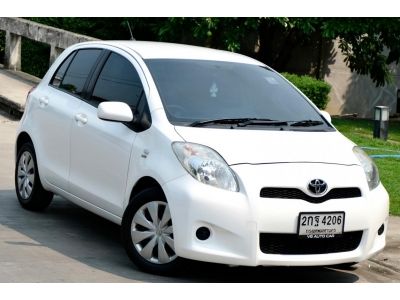 รุ่นรถ: Toyota Yaris 1.5 J  ปี: 2013 สี: ขาว เครื่อง: เบนซิน เกียร์: ออโต้ ไมล์: 14x,xxx กม